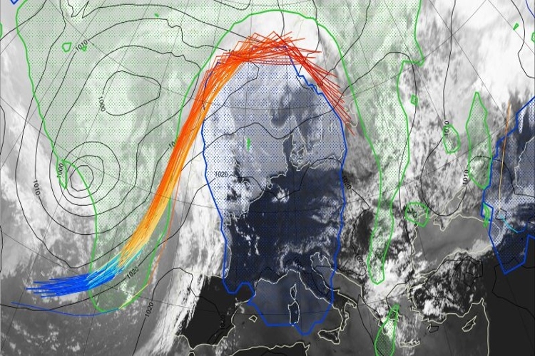 IR-Sat+Jet_klein